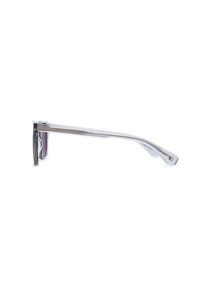 Garrett Leight Earvin Sun in Grey.
