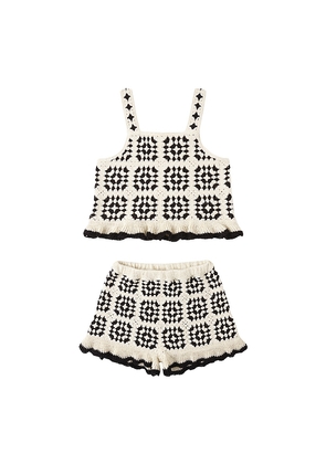 Rylee + Cru Kira Set in Black,White. Size 2/3. Also in 4/5, 6/7.