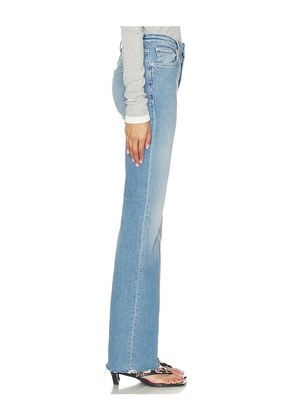 CLOSED Jovanna Jeans in Blue. Size 25. Also in 26, 27, 28, 29, 30, 31.