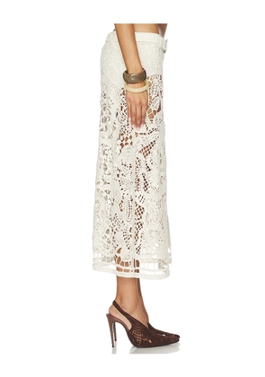 SIEDRES Wells Skirt in White. Size 34. Also in 36, 40.