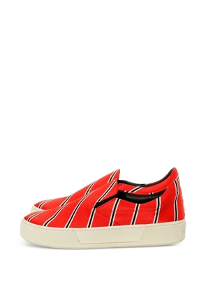 Balenciaga striped slip-ons - Red