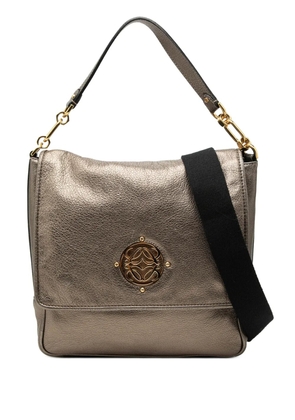 Loewe Pre-Owned 2010-2026 Small Metallic Leather Anagram Maia satchel - Gold