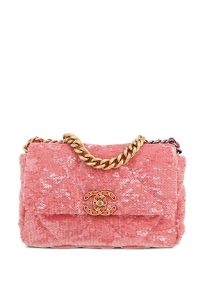 CHANEL Pre-Owned 2021 medium Chanel 19 shoulder bag - Pink