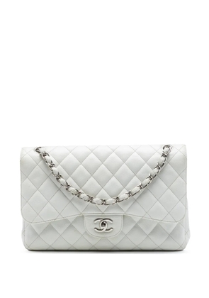 CHANEL Pre-Owned 2010-2011 Jumbo Classic Caviar Double Flap shoulder bag - White