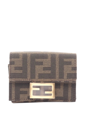 Fendi Pre-Owned 2010-2026 Zucca Baguette Trifold Wallet small wallets - Brown