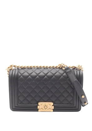 CHANEL Pre-Owned 2018-2019 Old Medium Quilted Lambskin Boy Flap crossbody bag - Black