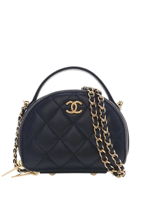 CHANEL Pre-Owned 2021-2026 Small Quilted Lambskin Chic Riviera Top Handle Vanity Case satchel - Black