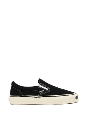 KAMIYA contrast-trim slip-on sneakers - Black