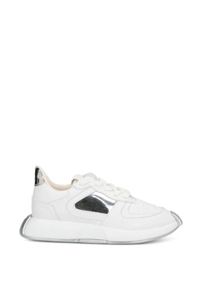 Giuseppe Zanotti metallic-panelled chunky sneakers - White