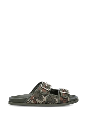 Gucci GG buckle-detail sandals - Green