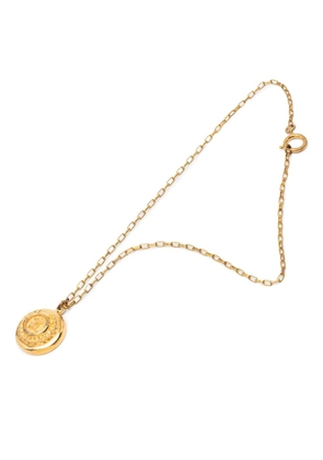 CHANEL Pre-Owned 1970-1980 CC Gold Plated Medallion Pendant Necklace costume necklace
