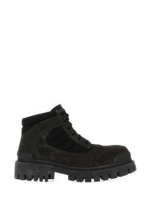 Balenciaga Combat Strike lace-up boots - Brown