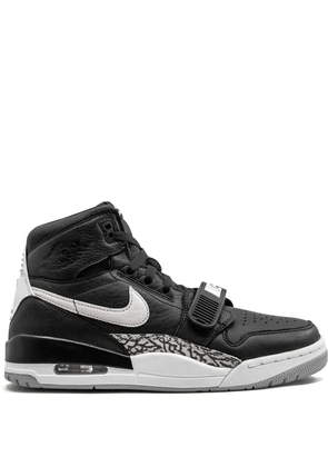 Jordan Air Jordan Legacy 312 'Black White' sneakers