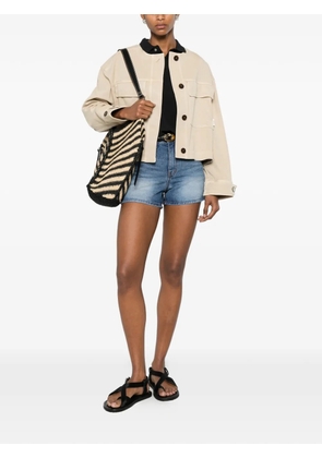 Closed button-up flap-pocket jacket - Neutrals
