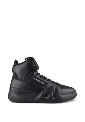 Giuseppe Zanotti logo-patch sneakers - Black