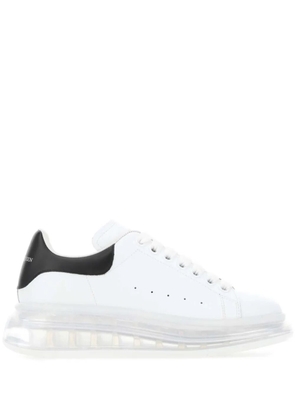 Alexander McQueen Oversized sneakers - White