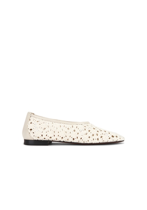 Madewell Mylie Glove Flat in Cream. Size 5.5. Also in 6, 6.5, 7, 7.5, 8, 8.5, 9, 9.5, 10.