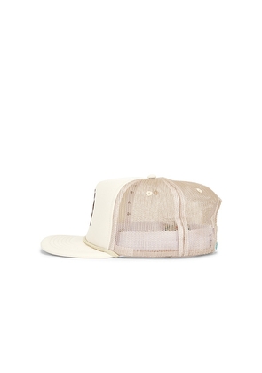 Sendero Provisions Co. So Bueno Trucker Hat in Beige.