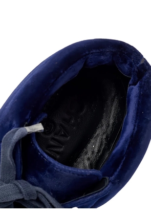 CHANEL Pre-Owned CC high-top sneakers - Blue