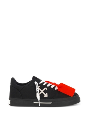 Off-White Vulcanized low sneakers - Black