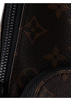 Louis Vuitton Pre-Owned Avenue Sling Bag Macassar Monogram Canvas crossbody bag - Brown
