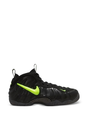 Nike Air Foamposite Pro 'Voltage' sneakers - Black