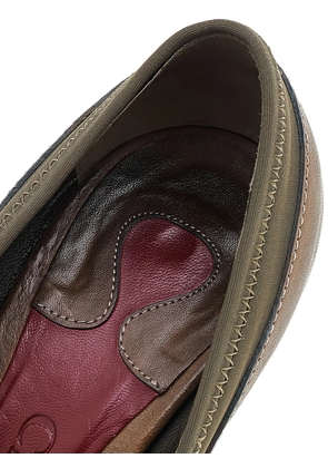 Chloé Pre-Owned Beckie platform pumps - Brown