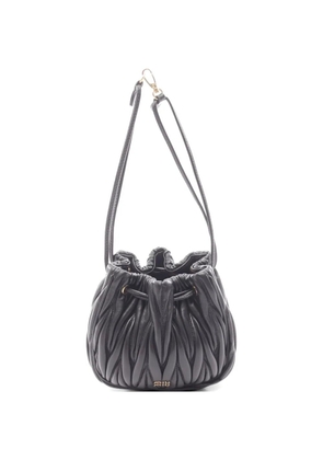Miu Miu Pre-Owned 2020s matelassé pouch mini bag - Black