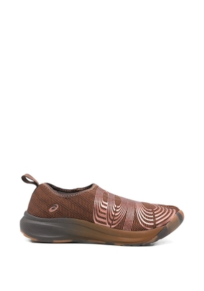 ASICS Lyasa FF split-toe sneakers - Brown