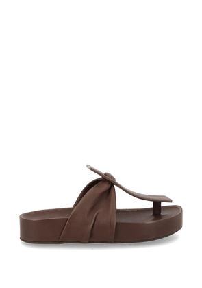 Uma Wang knott-detail strap slides - Brown