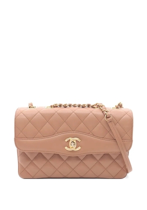 CHANEL Pre-Owned 2018 Matelass quilted shoulder bag - Neutrals