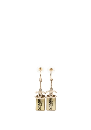 CHANEL Pre-Owned 2000-2026 CC Gold Plated and Faux Pearls Nametag Drop Push Back Earrings costume earrings