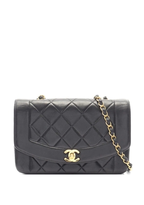 CHANEL Pre-Owned 1996-1997 Diana shoulder bag - Black