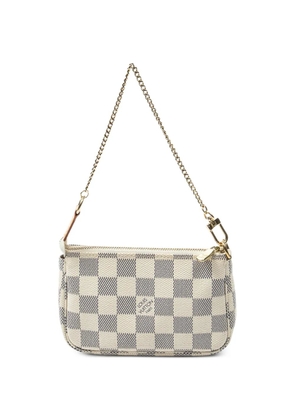 Louis Vuitton Pre-Owned mini Pochette Accessoires zip-up clutch bag - Neutrals