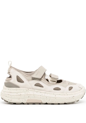 Suicoke AKK-2 faux-leather sneakers - Neutrals