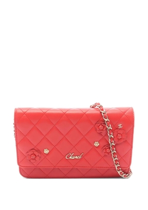CHANEL Pre-Owned 2019 Camellia shoulder bag - Red