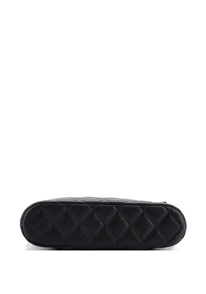 CHANEL Pre-Owned CC Dome Zip Clutch with Chain Quilted Caviar Small shoulder bag - Black