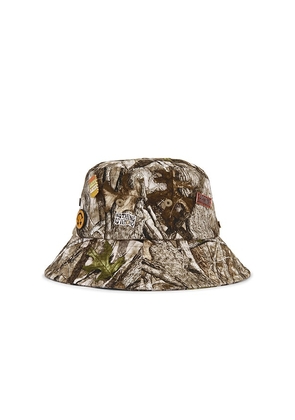 Happy Caps Pin Bucket Hat in Green.