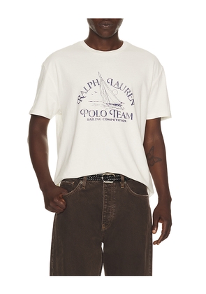 Polo Ralph Lauren Sailing Polo Team Print T-Shirt in White. Size S. Also in M, L, XL/1X, XXL/2X.