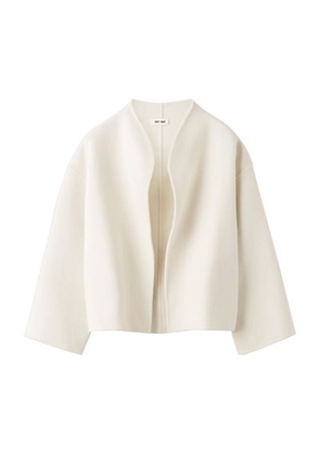 Short jacket in wool and cashmere