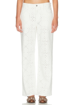 Citizens of Humanity Lindz Easy Straight Jeans in Blanc - White. Size 34 (also in 23, 24, 25, 26, 27, 28, 29, 30, 32, 33).