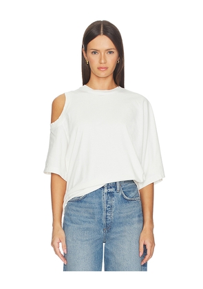 AGOLDE Shoulder Cut Out T-shirt in White. Size XS. Also in S, M, L, XL.
