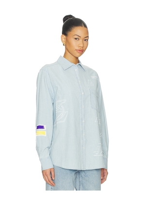 DANNIJOPRO The Doodle Sports Oxford Top in Baby Blue. Size XS. Also in S, M, L.
