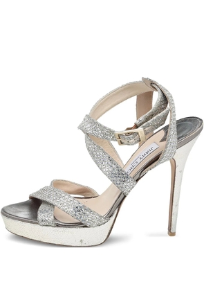Jimmy Choo Pre-Owned 135mm metallic strappy sandals - Silver