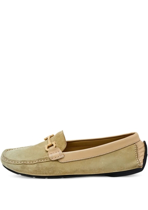Ferragamo Pre-Owned Gancini suede loafers - Green