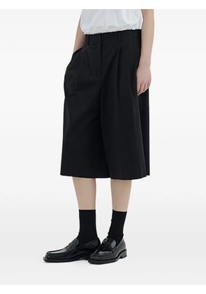 Juun.J pleated shorts - Black