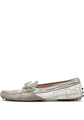 Tod's Vintage Pre-owned suede loafers - Grey