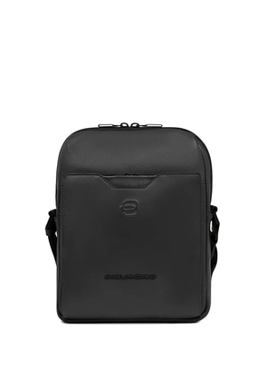 PIQUADRO grained-leather cross body bag - Black