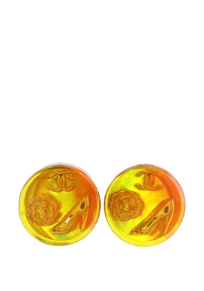 CHANEL Pre-Owned 1997 CC Resin Embedded Camellia Shoe Gold Plated Clip On Earrings costume earrings