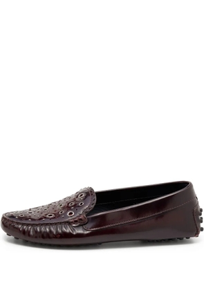 Tod's Vintage pre-owned eyelet-embellished loafers - Red